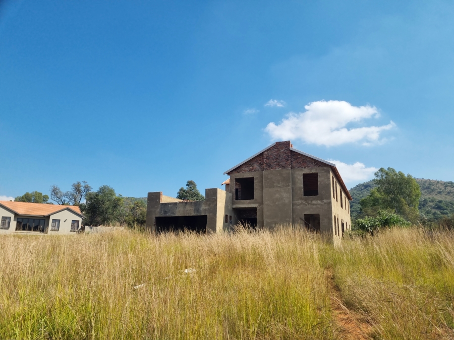 4 Bedroom Property for Sale in Buffelspoort Eco Estate North West